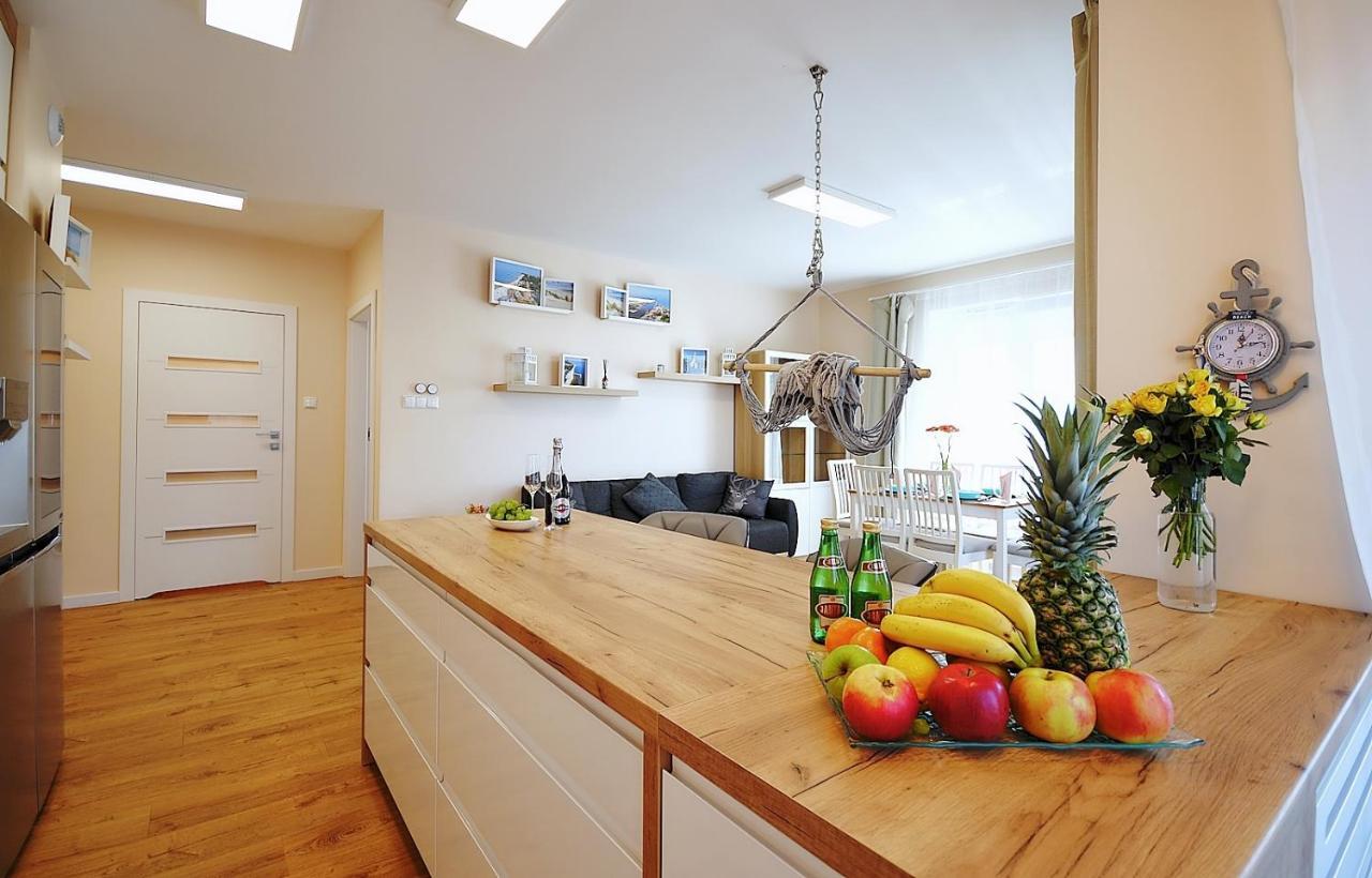 Apartament Premium Mikiniki Kolobrzegアパートメント エクステリア 写真