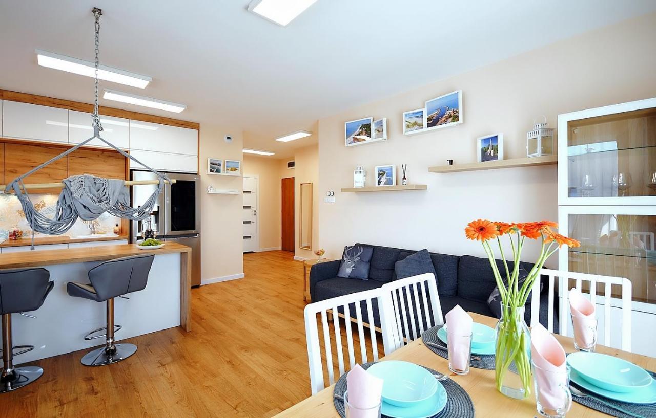 Apartament Premium Mikiniki Kolobrzegアパートメント エクステリア 写真