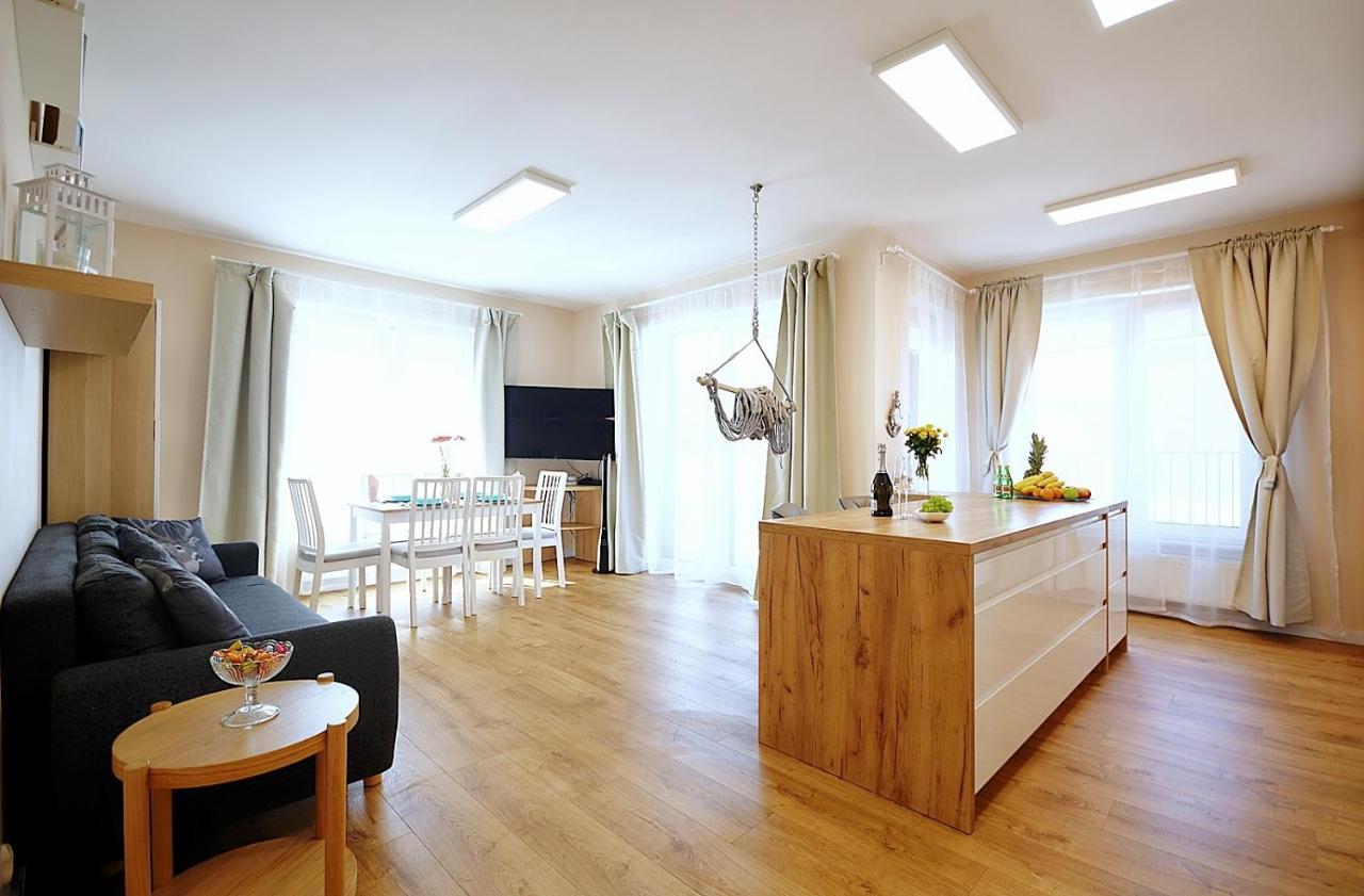 Apartament Premium Mikiniki Kolobrzegアパートメント エクステリア 写真